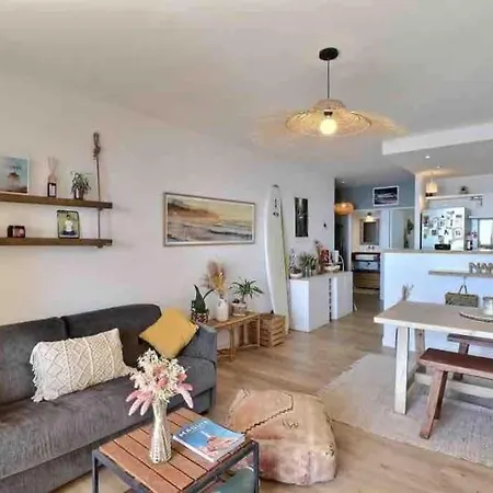 Bel Cozy Avec Magnifique Vue